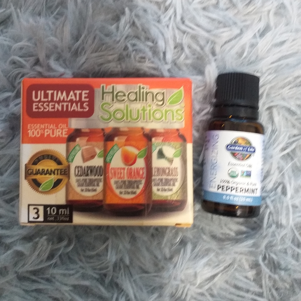 4 Essential Oils